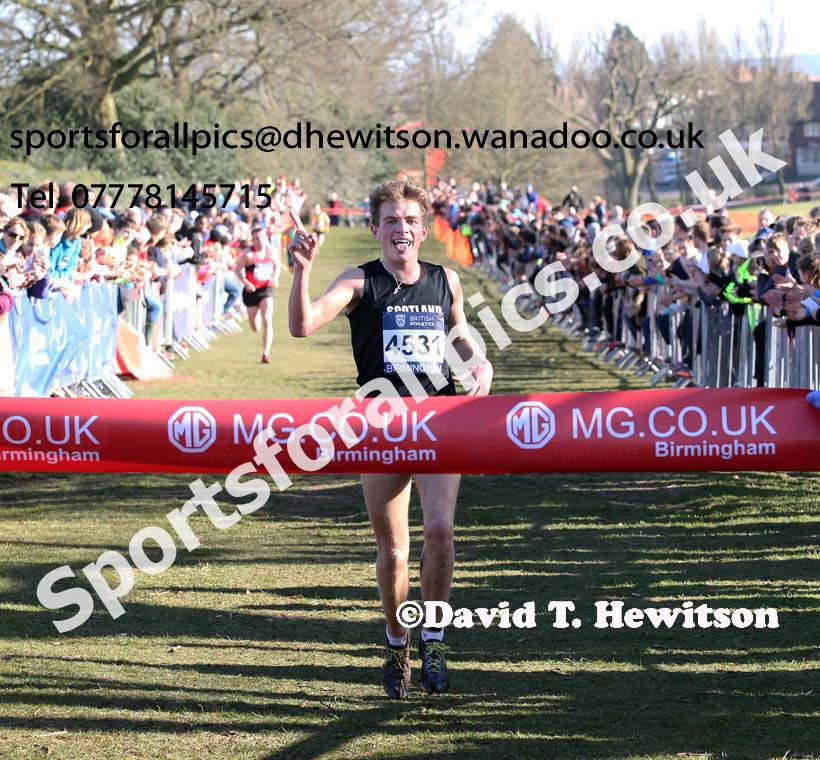 Andrew Buchart (Scotland East) wins the senior Inter Counties, Cofton Park, Birmingham. Photo: David T. Hewitson/Sports for All Pics